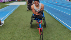 Mario Farf&aacute;n, paraatleta veracruzano en silla de ruedas, mejora su marca y busca apoyo rumbo al alto rendimiento