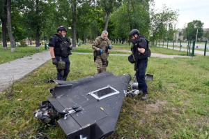 Dos miembros de la Guardia Nacional recibieron la misión de servir a la nación. Uno falleció, el otro lucha por su vida