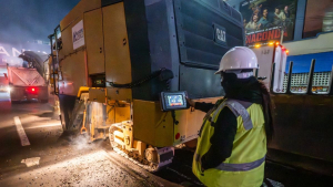 Usan tecnolog&iacute;a l&aacute;ser para rehabilitar Perif&eacute;rico Norte