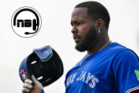 Vlad Jr. acuerda extensión de 14 años y US$500